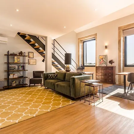 Апартаменты Metro Loft