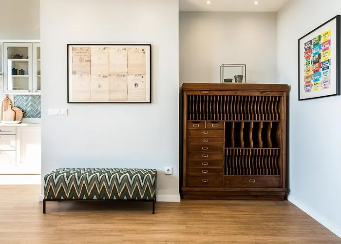 Metro Loft بوفوُ جي فارزيم